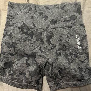Gymshark adapt camo seamless shorts